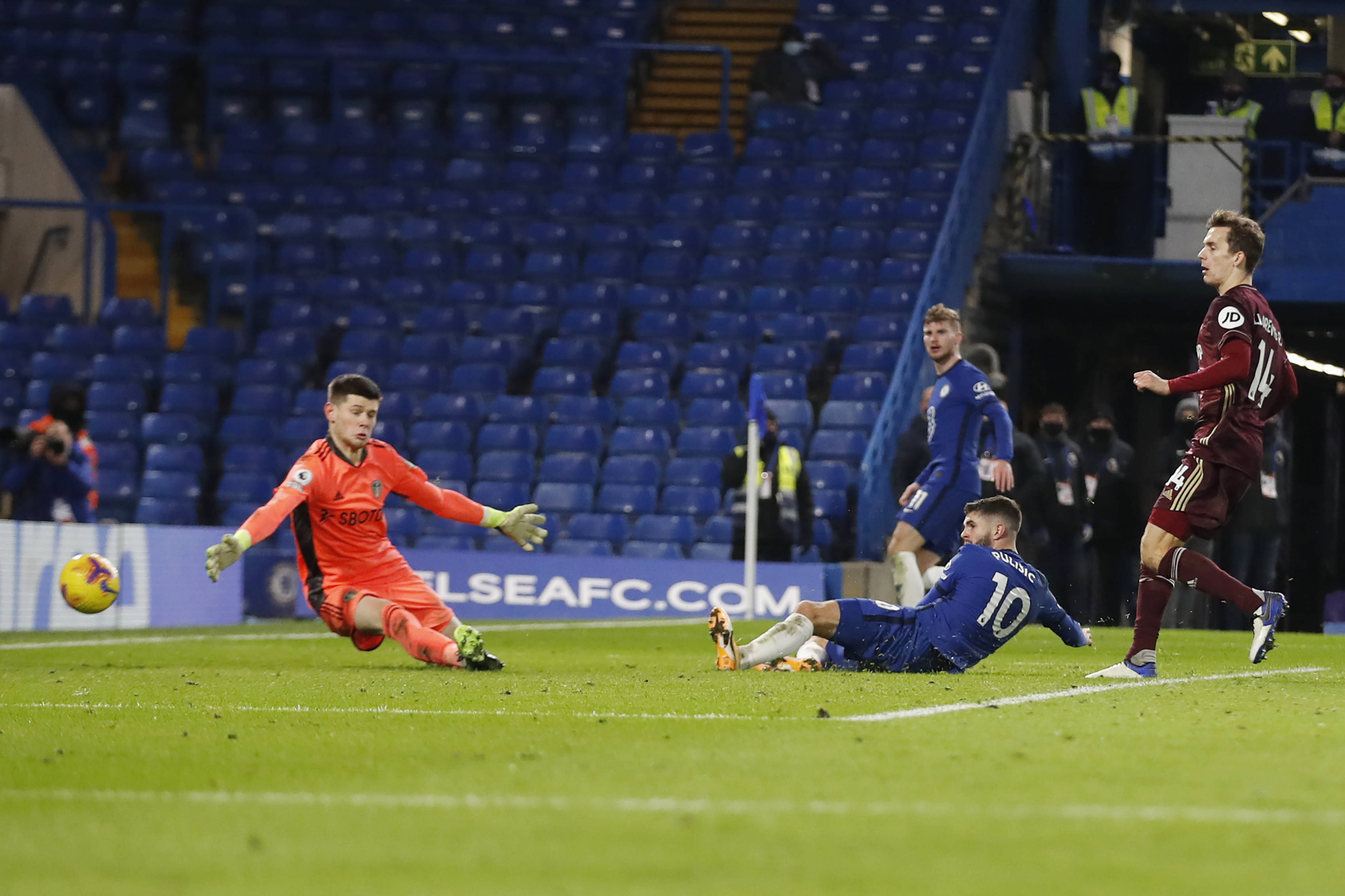 在赛季中的 在赛季中的